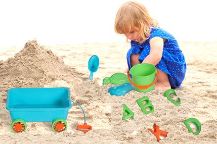 Your Guide to the Best Beach Toys for Kids